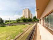 Spațiu comercial generos – 160 mp – poziție premium pe 