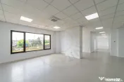 Spațiu comercial generos – 160 mp – poziție premium pe 