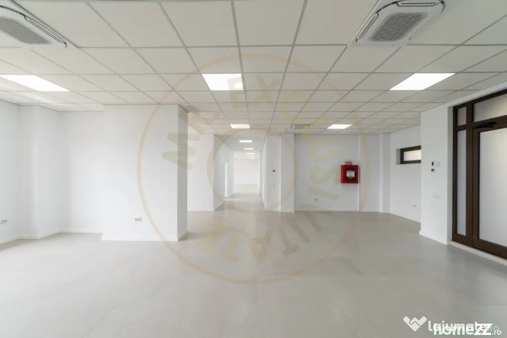 Spațiu comercial generos – 160 mp – poziție premium pe