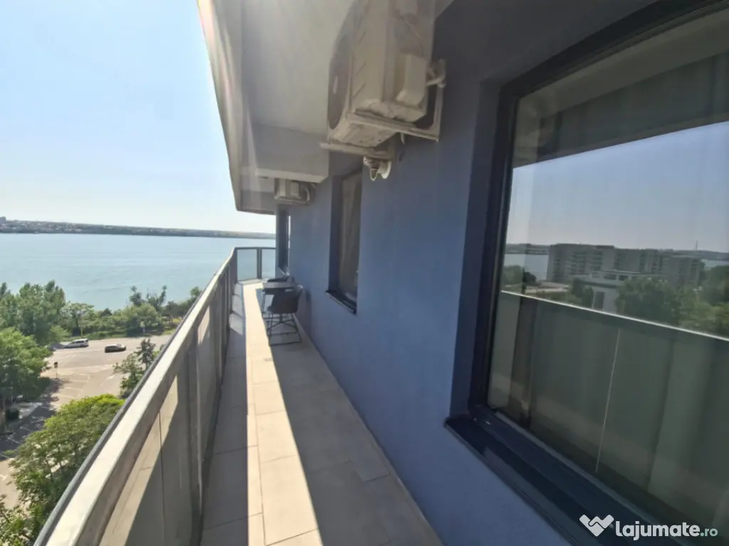 Mamaia Central apartament 2 camere cu vedere panoramica mare