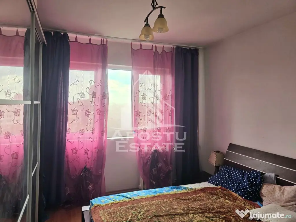 Apartament cu 3 camere, de vanzare, in apropiere de Podgoria, Arad. - Arad (Arad)