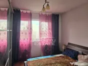 Apartament cu 3 camere, de vanzare, in apropiere de Podgoria, Arad. 