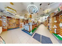 Descoperă Locația Ideală pentru Afacerea și Locuința Ta