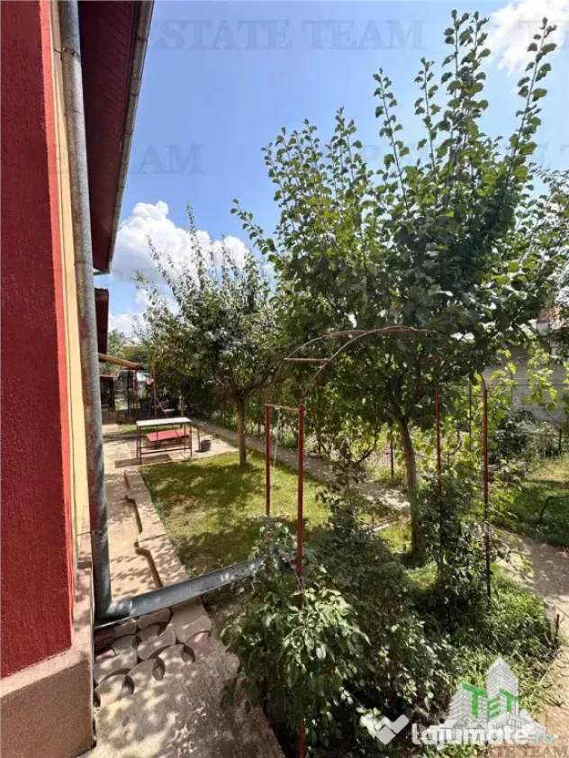 Casa Individuala cu Teren 1300 mp in Corbeanca - Zona Petres