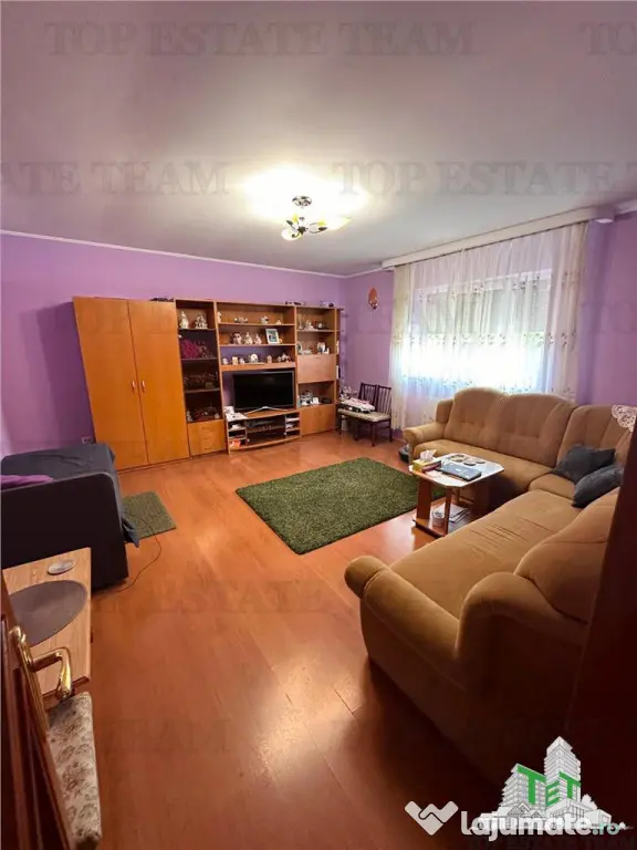 Casa Individuala cu Teren 1300 mp in Corbeanca - Zona Petres