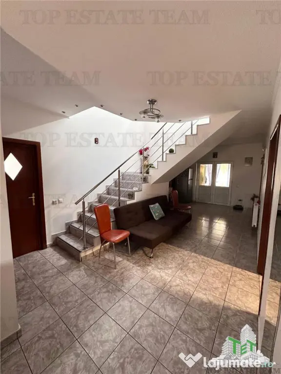 Casa Individuala cu Teren 1300 mp in Corbeanca - Zona Petres