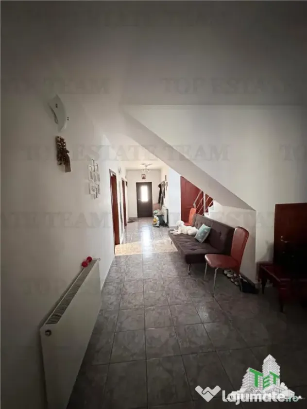 Casa Individuala cu Teren 1300 mp in Corbeanca - Zona Petres