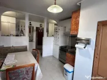 Apartament cu 2 camere, 55 mp, decomandat, zona Stefan cel M