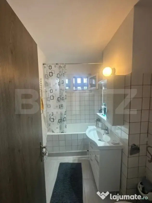 Apartament 3 camere, 65 mp + balcon 5 mp, mobilat și utilat