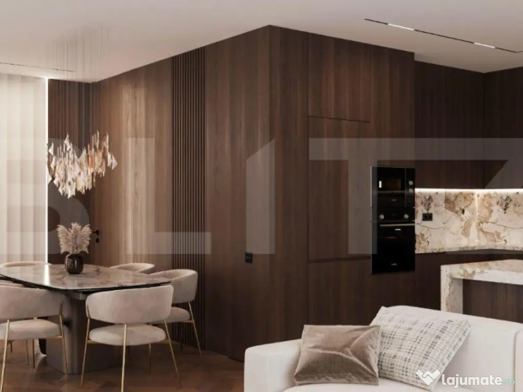 Apartament cu 4 camere 100 mp in bloc cu piscina din cartier