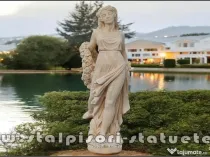 Statuetă domnița cu flori, galben antichizat, model S50.