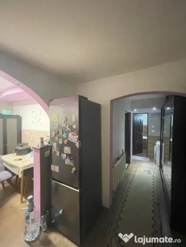 Apartament de 3 camere, 64 mp, parter, balcon, iesire gradin