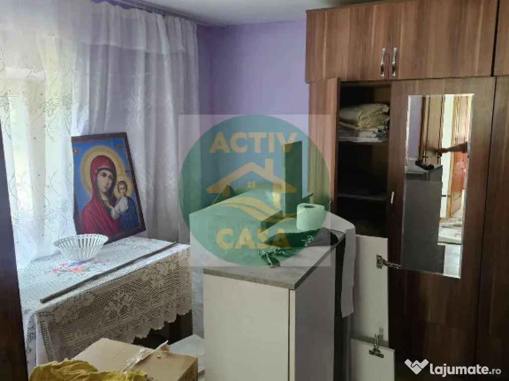 Casa de vanzare, zona Ion Creanga