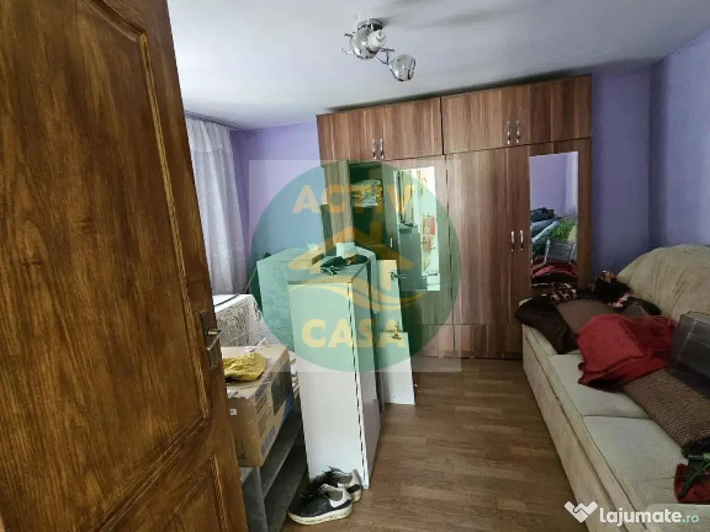 Casa de vanzare, zona Ion Creanga