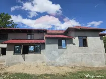 Casă / Vilă cu 3 camere de vânzare