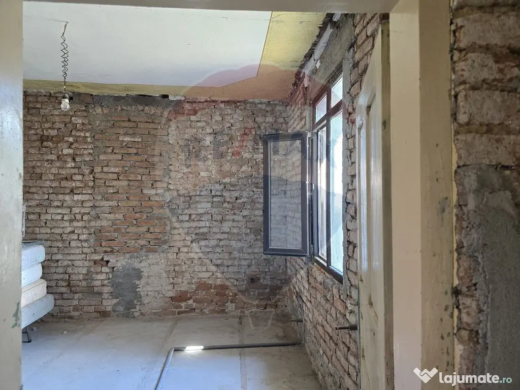 Casă / Vilă cu 3 camere de vânzare