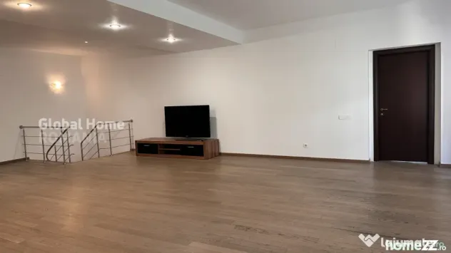 Duplex 4 Cam | 196 MP + Terasa + Parcare