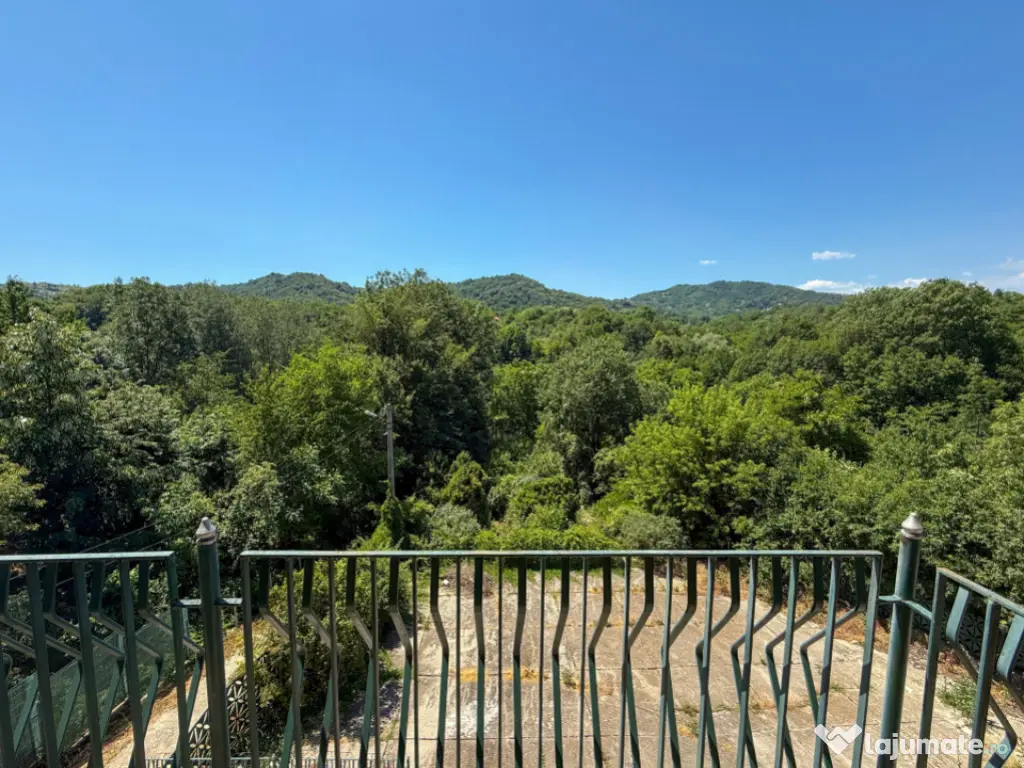 Vila cu 6 dormitoare in Breaza, lot teren 1289 mp