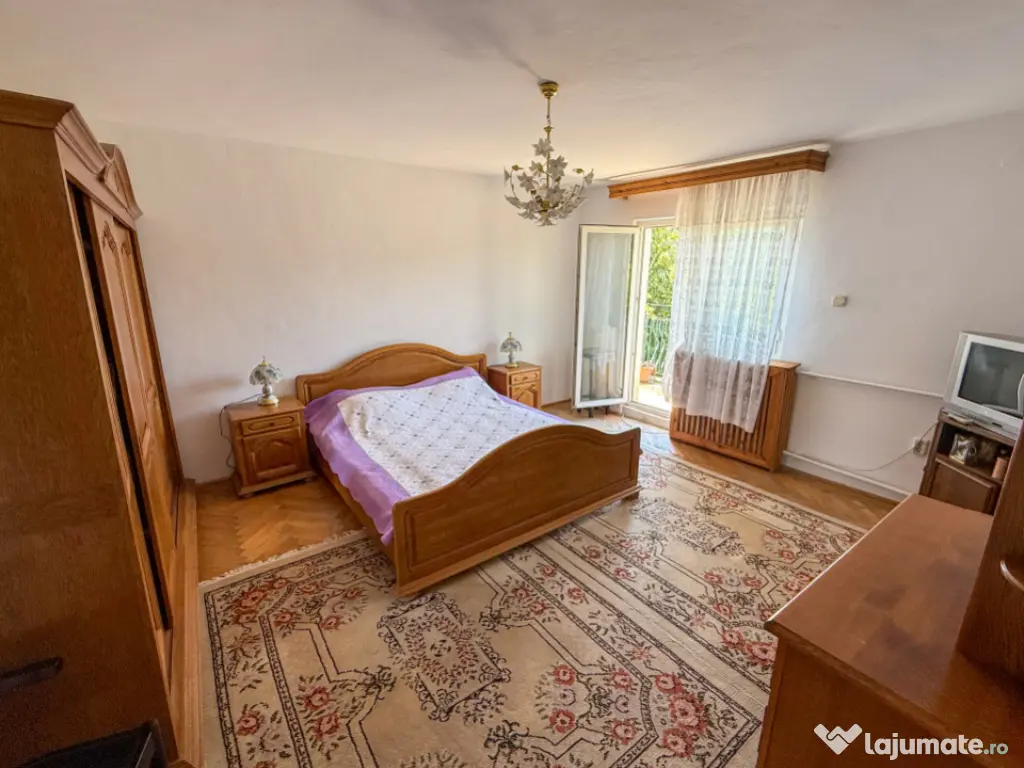 Vila cu 6 dormitoare in Breaza, lot teren 1289 mp