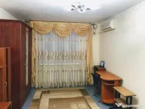 1 camera in zona Torontalului