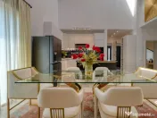 Casa cu palmieri din Corbeanca 