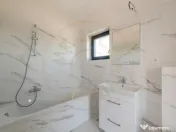 Casa eficienta energetic A+ la 10 min de Pitesti si 5 min de 