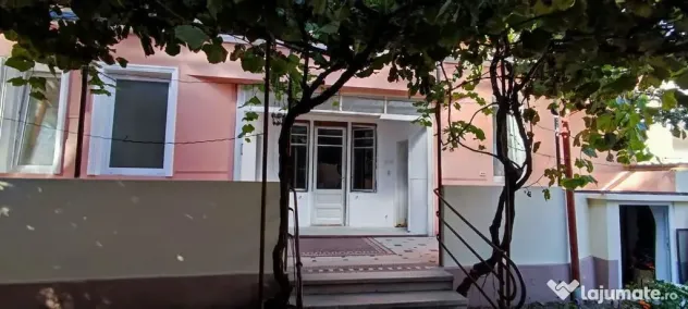 Casa zona centrala
