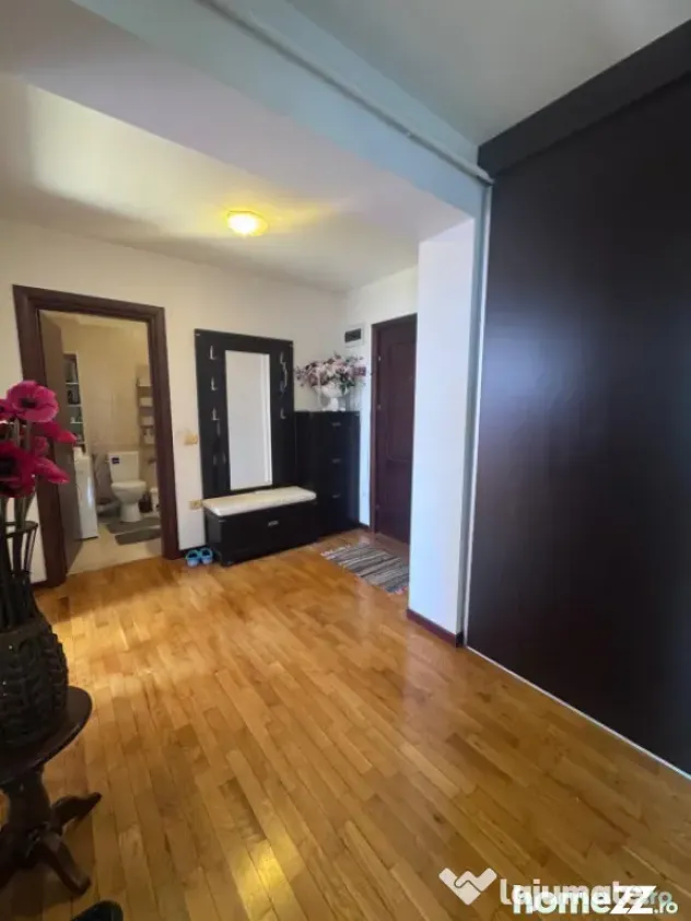Apartament 3 camere, 77mp utili, bloc nou, Radauti