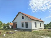 CASA 4 CAMERE | 3 BAI | SAT.CHISTAG | BIHOR