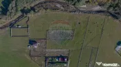 Teren cu priveliște de vis și curent trifazic – Plaiu... 