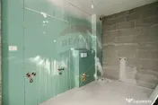 Apartament 3 camere 148 mp de vânzare cu loc parcare în...