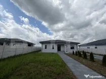 Casa parter, 127 mp utili, la cheie, 600 mp teren, Pielesti