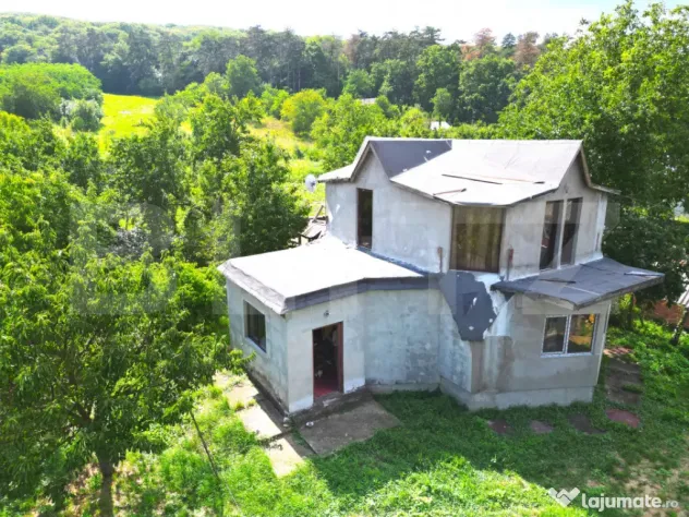 Casa intabulata in Dobrovat