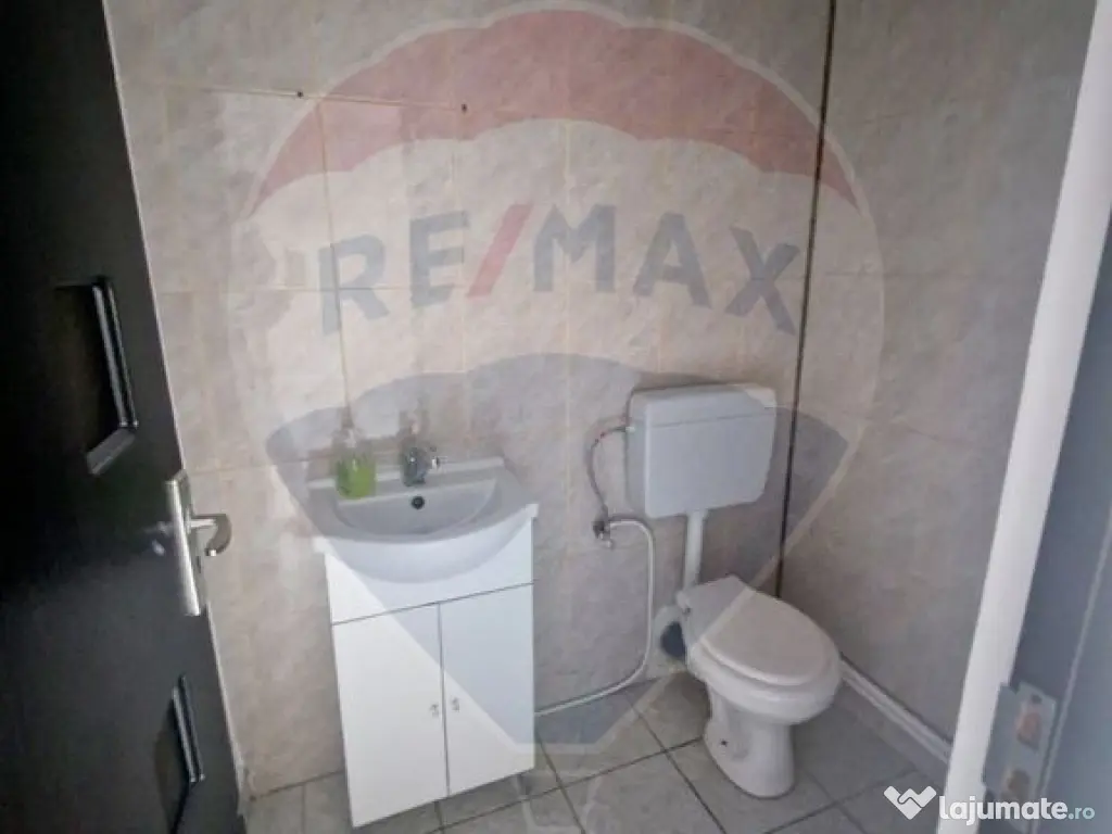 Vilă spațioasă de închiriat – 1 Mai, Piatra Neamț