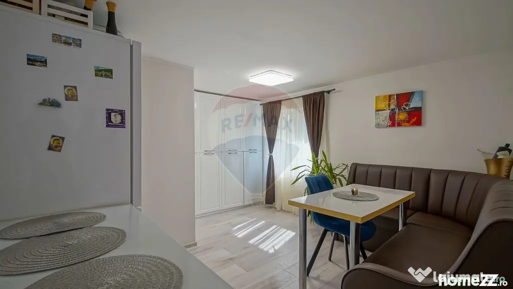 Casă / Vilă Săsească cu 6 camere de vânzare in Vulca...