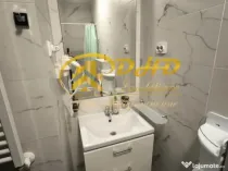 Apartament cu 3 camere situat în zona Lazăr