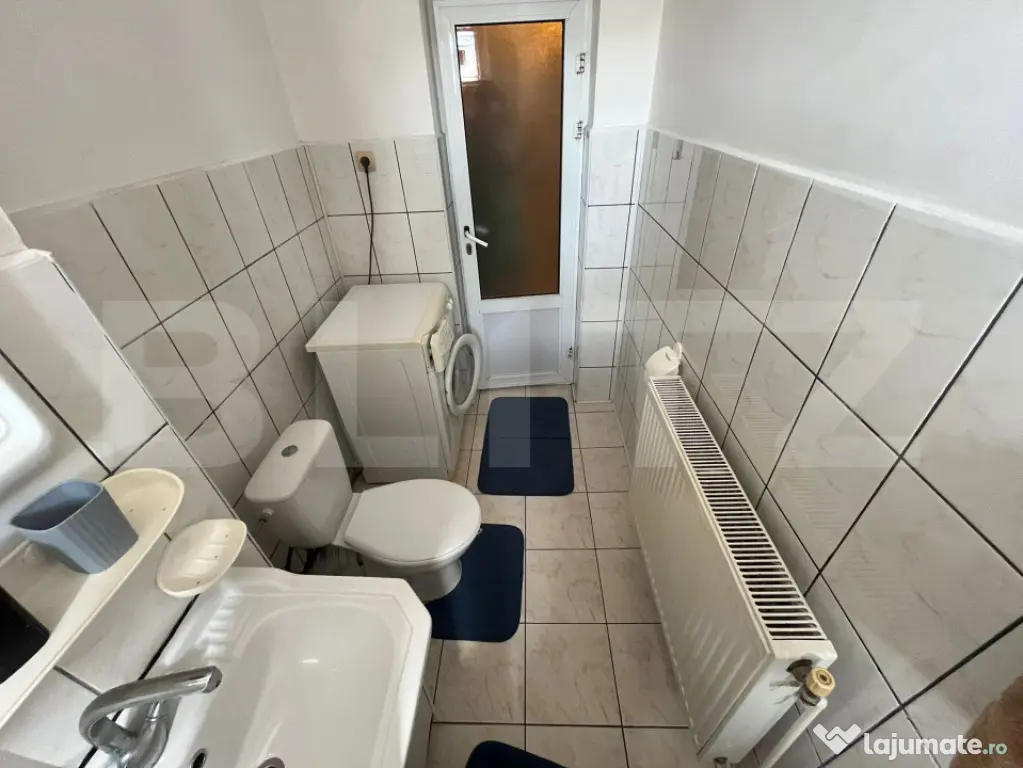 Apartament 3 camere, mobilat și utilat, etaj 1, Micro 9, pi