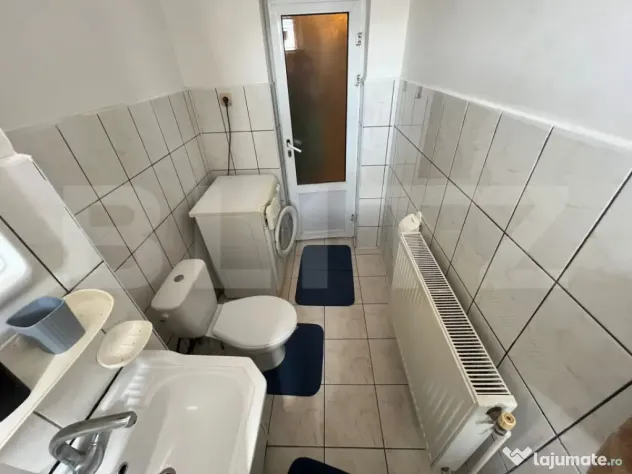Apartament 3 camere, mobilat și utilat, etaj 1, Micro 9, pi