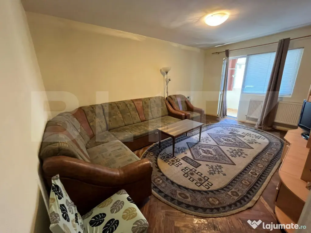 Apartament 3 camere, mobilat și utilat, etaj 1, Micro 9, pi