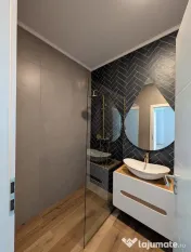 Apartament cu 3 camere 