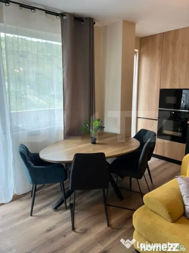 Apartament cu 3 camere, nou la cheie, parcare, zona Stejarul - Floresti (Cluj)