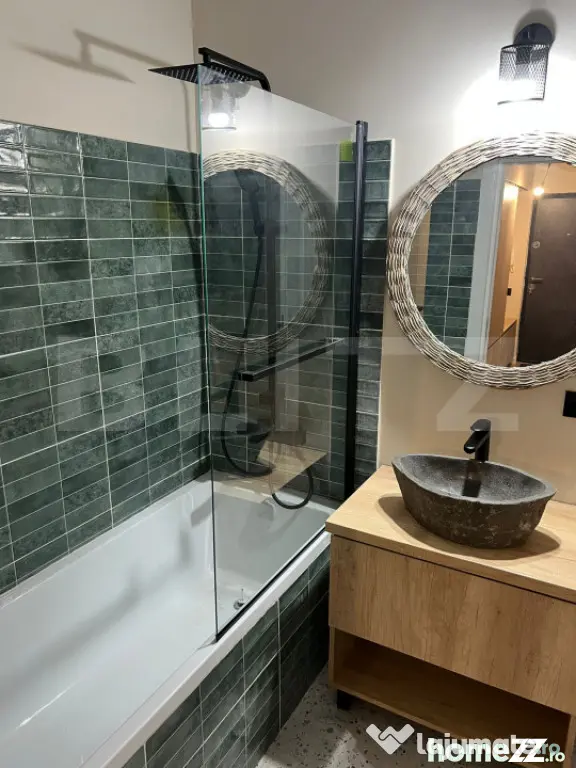 Apartament cu 3 camere, nou la cheie, parcare, zona Stejarul - Floresti (Cluj)