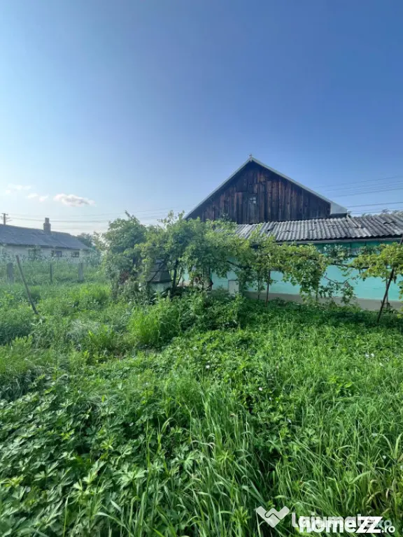 Casa individuala, 800 mp teren, Siret