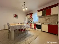Casa la curte comuna zona Odobescu, doar 4 locatari, gradina proprie