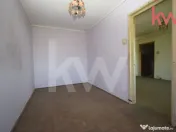 Apartament 2 camere semidecomandat, pret de garsoniera ! 