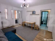 Apartament de inchiriat cu 3 camere, zona Cetate