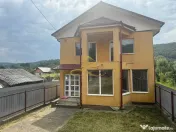 Casa de vanzare in Bacau Luncani 