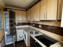 Apartament cu 3 camere, 78.45 mp, zona Sud