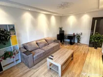 Apartament, 2 camere decomandat, zona centrala