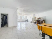 Spațiu industrial – 3.540 mp utili, birouri 600 mp, rand 